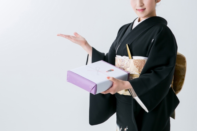 【パターン別】結納の時に着る着物の種類